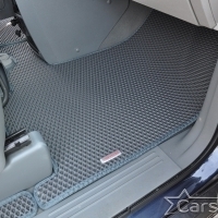 Автомобильные коврики EVA на Chrysler Grand Voyager V (2008->) 2 ряд: кресла 1+1 убираются в пол